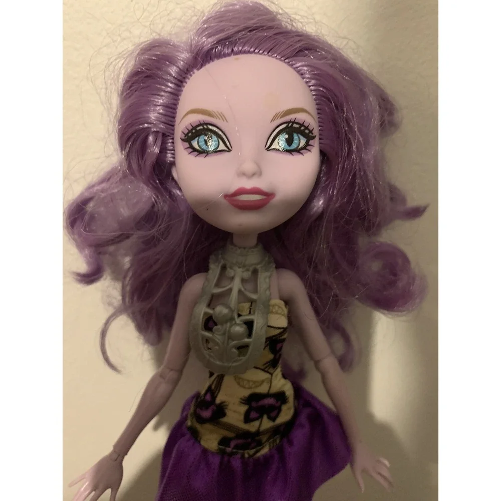 Ever After High Doll Kitty Cheshire Book Party 2015 Dress Shoes Necklace
